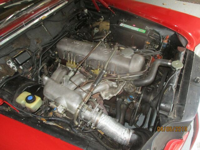 1965 Mercedes-Benz 200-Series - photo 11