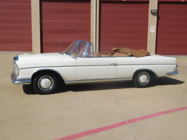 1965 Mercedes-Benz 200-Series - photo 3