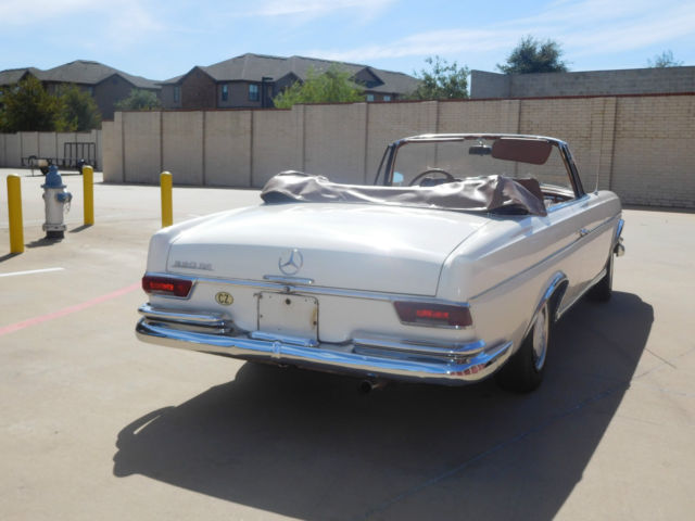 1965 Mercedes-Benz 200-Series - photo 8