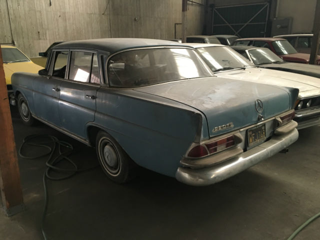 1965 Mercedes 220SE Project car Fintail 220 SEB No Reserve 1964 1963 1966 1962 1965 Mercedes-Benz 200-Series