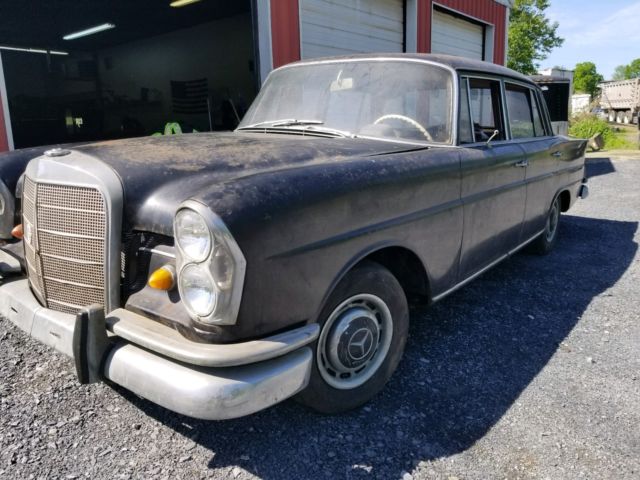 1965 Mercedes-Benz 200-Series SE - photo 4