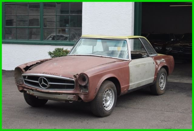 1965 Mercedes 230SL Two Tops,Manual Gearbox! 1965 Mercedes-Benz SL-Class