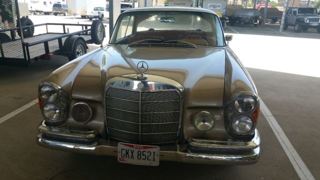 1965 Mercedes-Benz 200-Series - photo 6