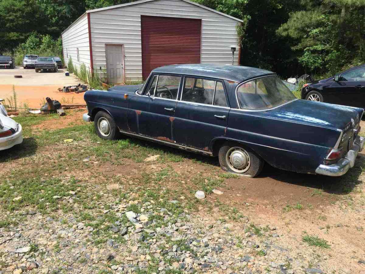 1965 Mercedes-Benz 190 - photo 3