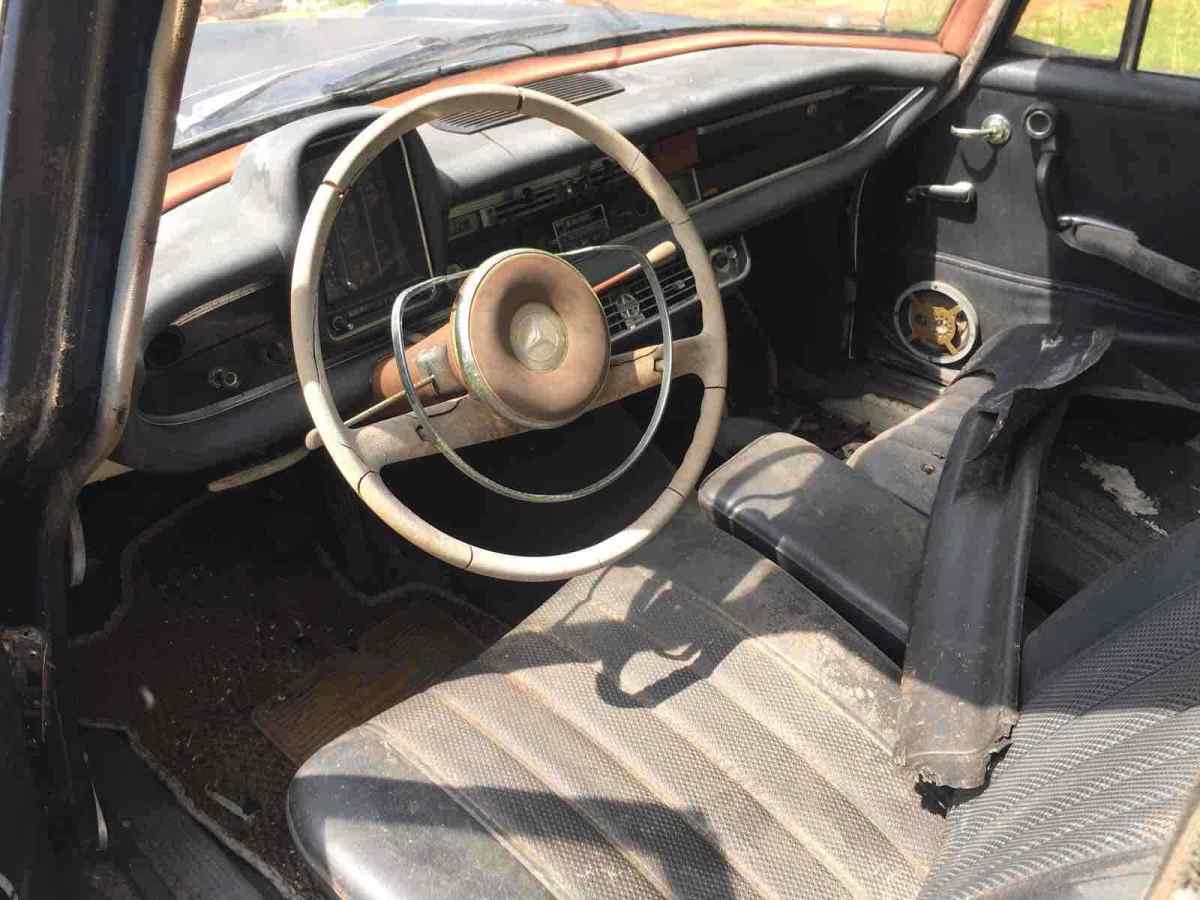 1965 Mercedes-Benz 190 - photo 5
