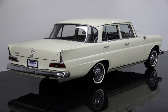 1965 Mercedes-Benz 190-Series - photo 3