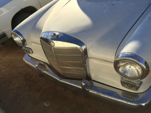 1965 Mercedes-Benz 190-Series 190D - photo 10