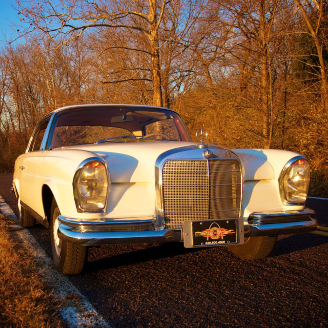 1965 Mercedes Benz 220SE Coupe, 4 Speed Manual Euro Spec, Nut & Bolt Restoration 1965 Mercedes-Benz 200-Series