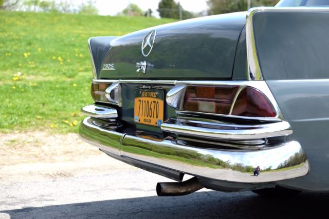 1965 Mercedes-Benz 200-Series - photo 4