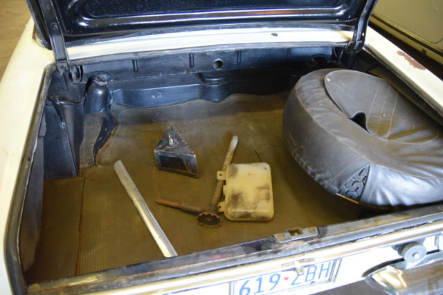 1965 Mercedes-Benz SL-Class 4 Speed 717G Papyrus White 332G Dark Blue Hardtop - photo 11
