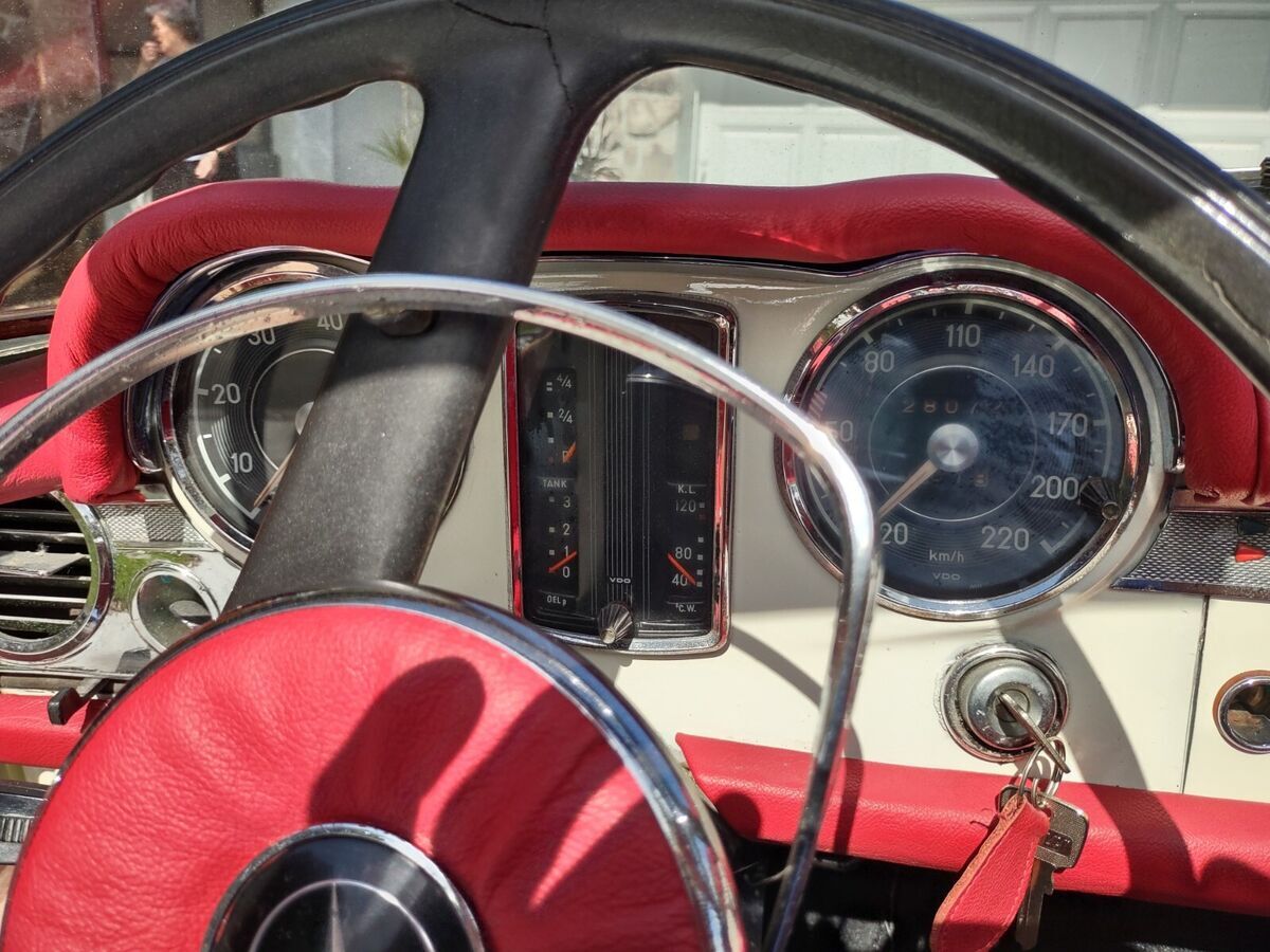 1965 Mercedes-Benz SL-Class - photo 11