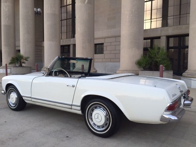 1965 Mercedes-Benz SL-Class White/blue LEATHER, 2 tops. * * * WORLDWIDE SALE.* * * - photo 3