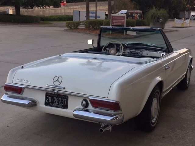 1965 Mercedes-Benz SL-Class White/blue LEATHER, 2 tops. * * * WORLDWIDE SALE.* * * - photo 6