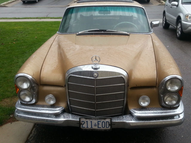 1965 Mercedes W111 250SE Coupe 4sp Euro Manual Sunroof 1966 Mercedes-Benz S-Class
