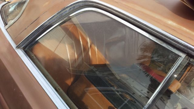 1965 Mercedes-Benz 200-Series - photo 11
