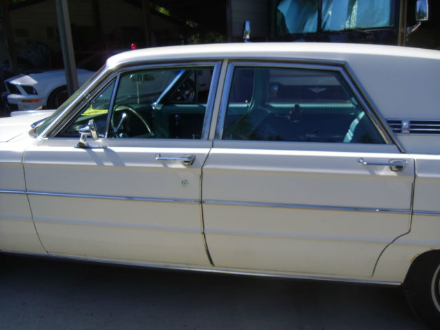 1965 Mercury Montclair Sedan - photo 8