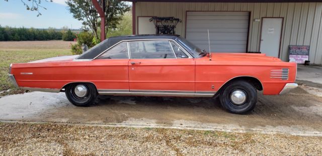 1965 Mercury Marauder red vinyl - photo 2