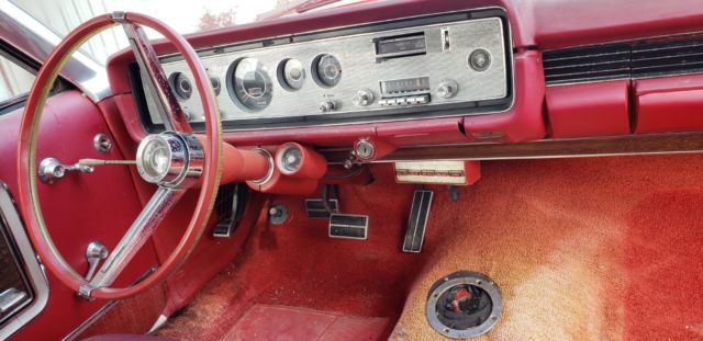 1965 Mercury Marauder red vinyl - photo 6