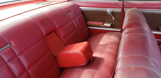1965 Mercury Marauder red vinyl - photo 7