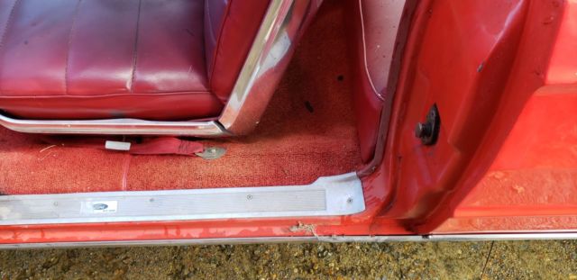1965 Mercury Marauder red vinyl - photo 9