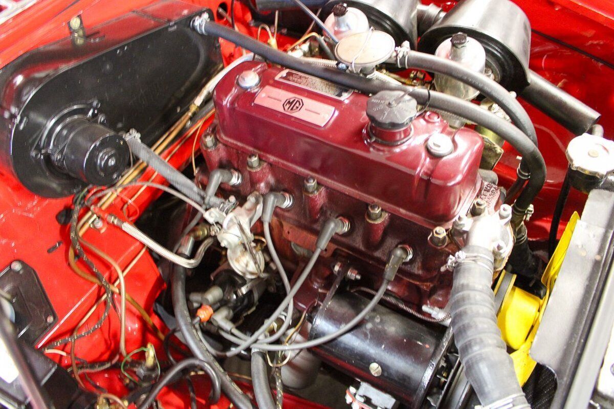 1965 MG MGB - photo 4