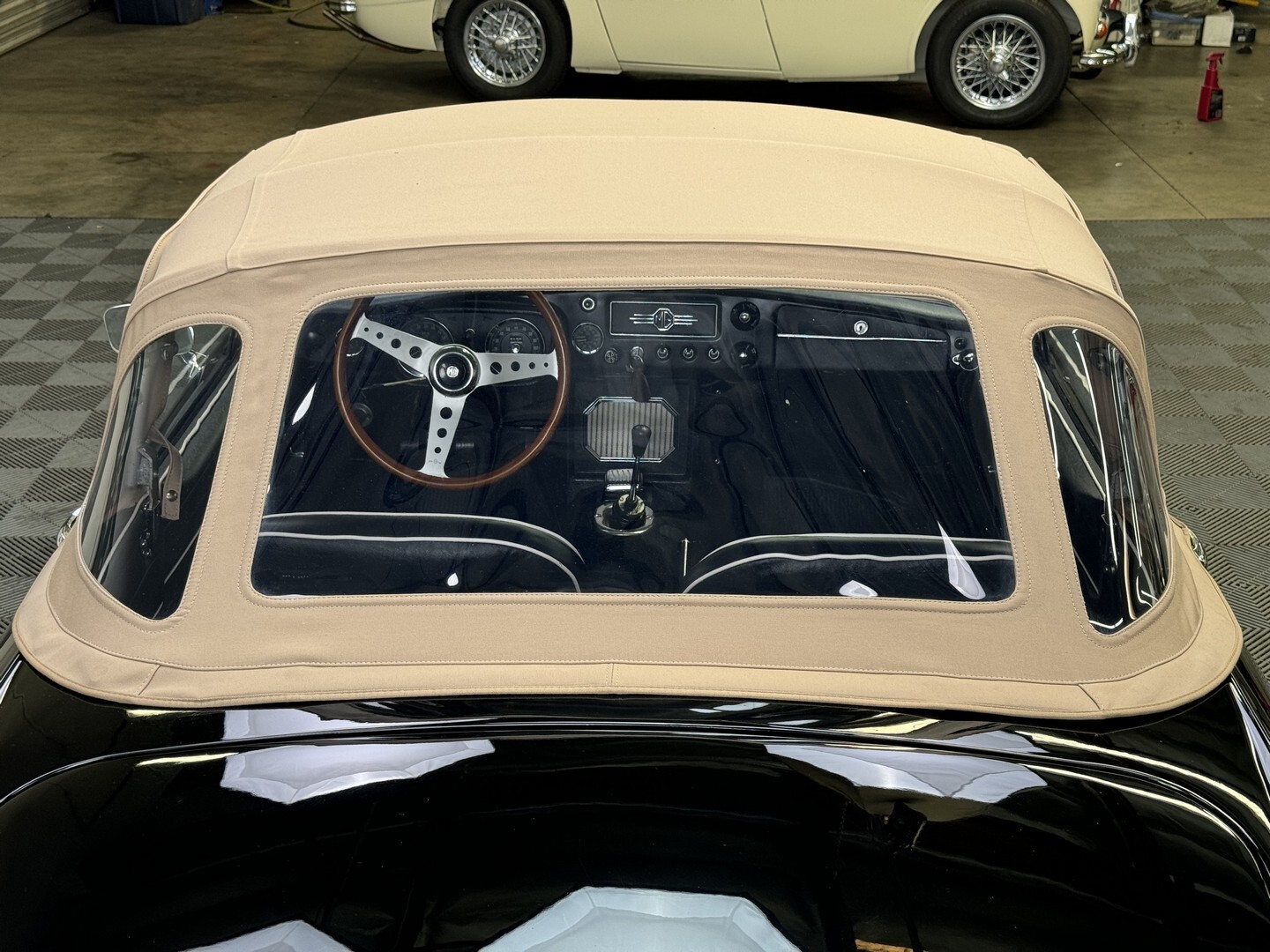 1965 MG MGB - photo 12