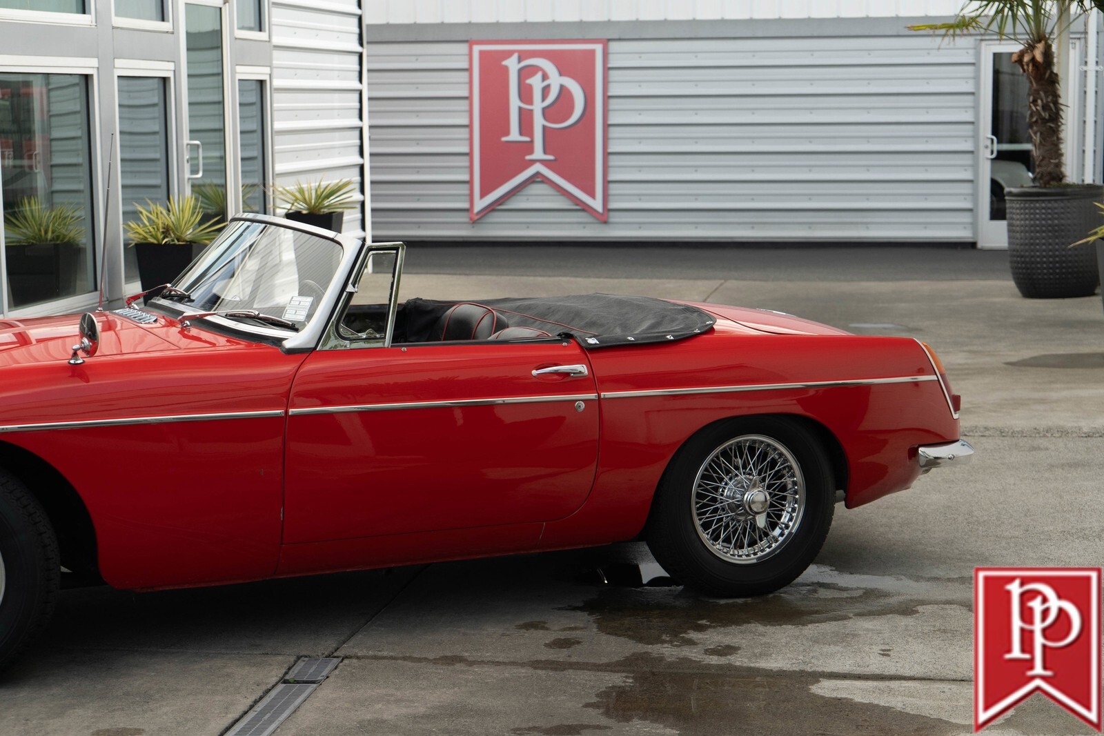 1965 MG MGB - photo 4