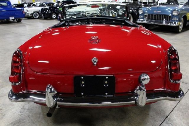 1965 MG MGB -- - photo 6