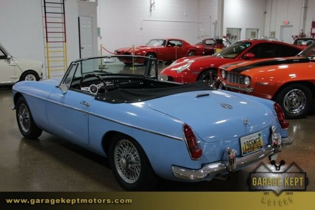 1965 MG MGB Mk I Roadster - photo 9