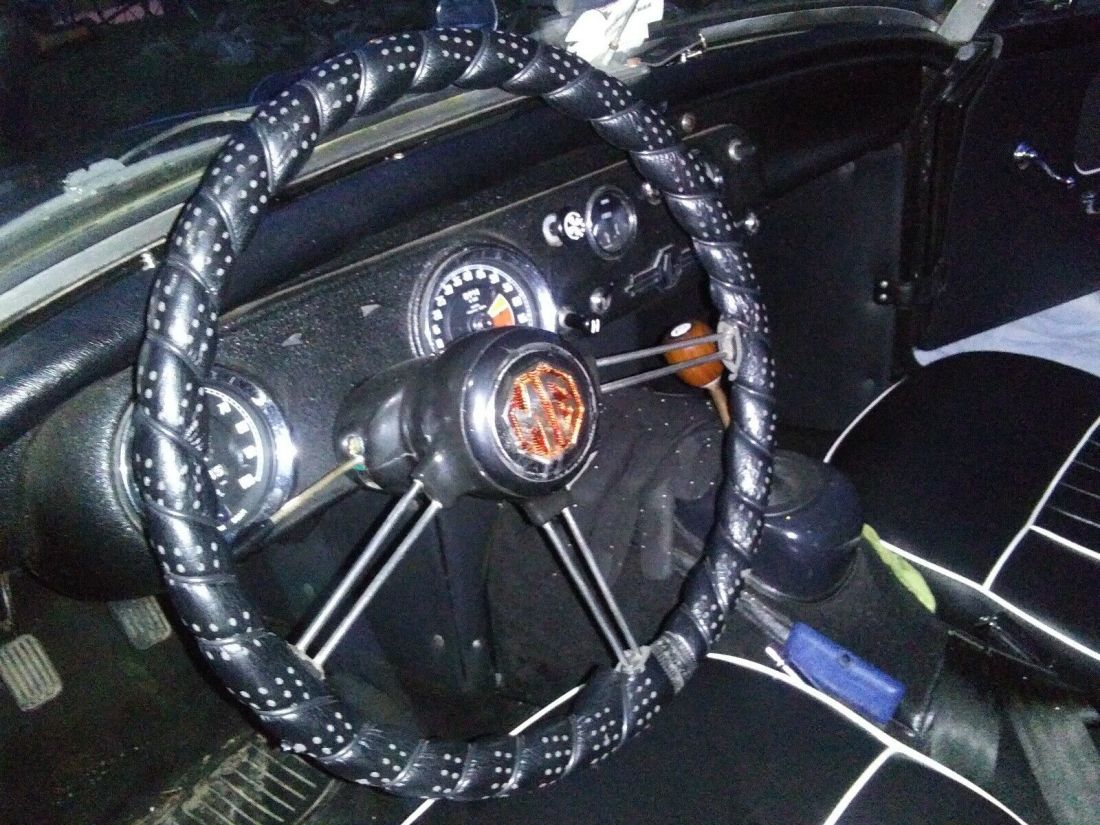 1965 MG Midget - photo 12