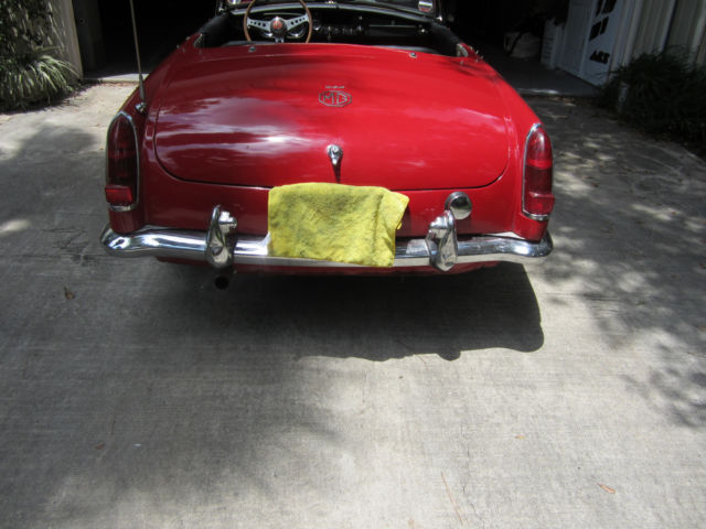 1965 MG MGB - photo 4