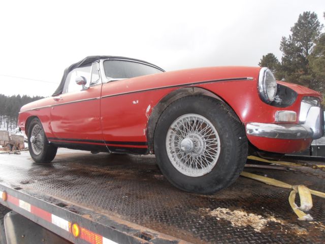 1965 MG MGB - photo 3