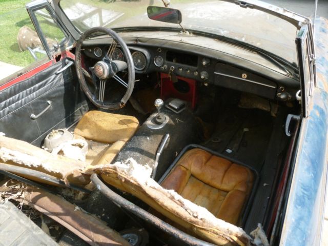 1965 MG MGB - photo 2