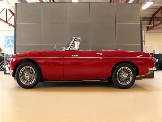 1965 MGB Roadster - Concours Quality! 1965 MG B Series --