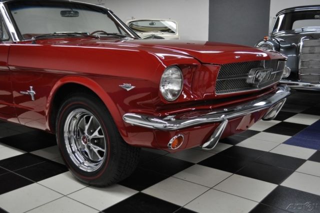 1965 Ford Mustang MUSTANG CONVERTIBLE - VERY CLEAN - NEW PAINT - photo 3