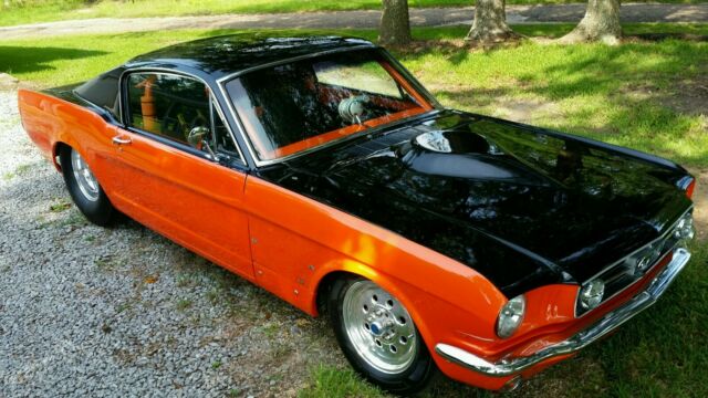 1965 Ford Mustang Fastback - photo 2