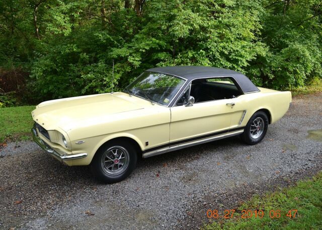 1965 MUSTANG C-CODE 289 AUTO FACTORY PS AND PB SHARP SPRINGTIME YELLOW AND BLACK 1965 Ford Mustang 289 AUTO PS PB