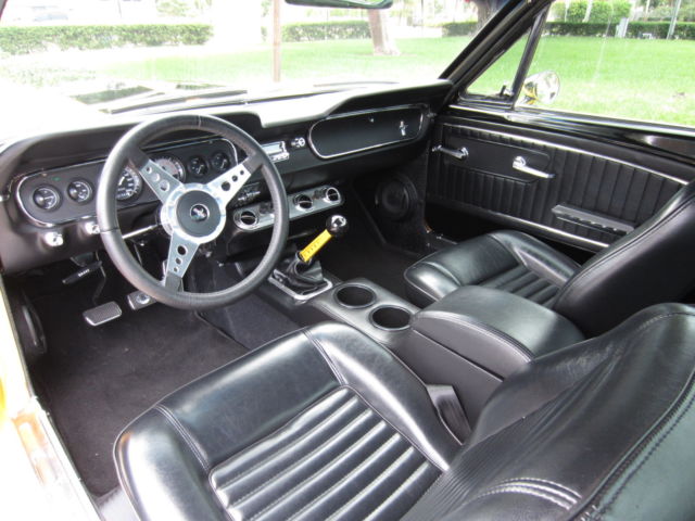 1965 Ford Mustang - photo 11