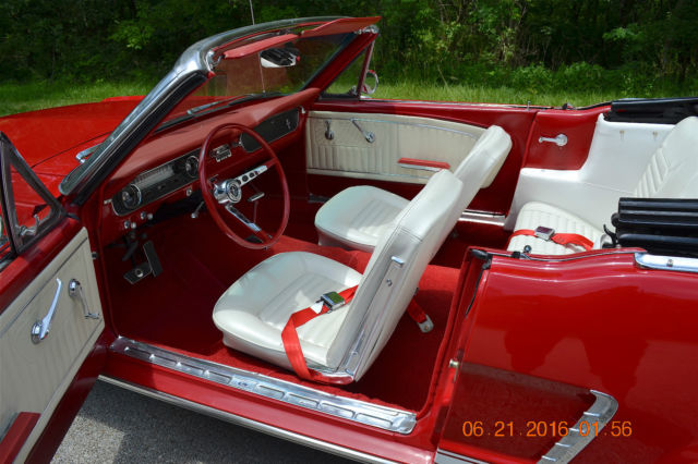 1965 Ford Mustang CONVERTIBLE - photo 3