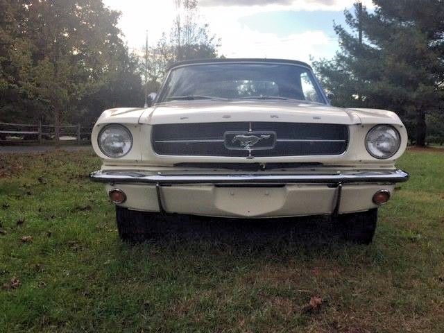 1965 Ford Mustang Convertible - photo 10