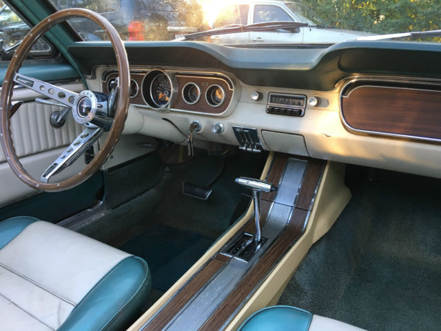 1965 Ford Mustang Pony Interior - photo 11
