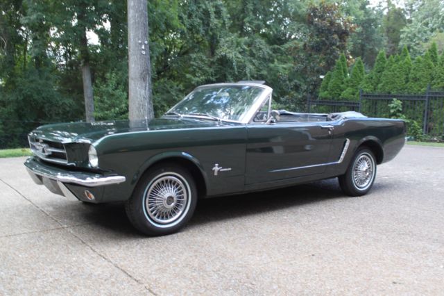 1965 MUSTANG CONVERTIBLE - GORGEOUS - 2 OWNER - LOW MILES! - 6 CYL - IVY/BLK/BLK 1965 Ford Mustang