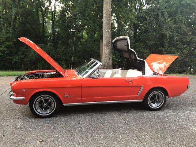 1965 Ford Mustang - photo 2