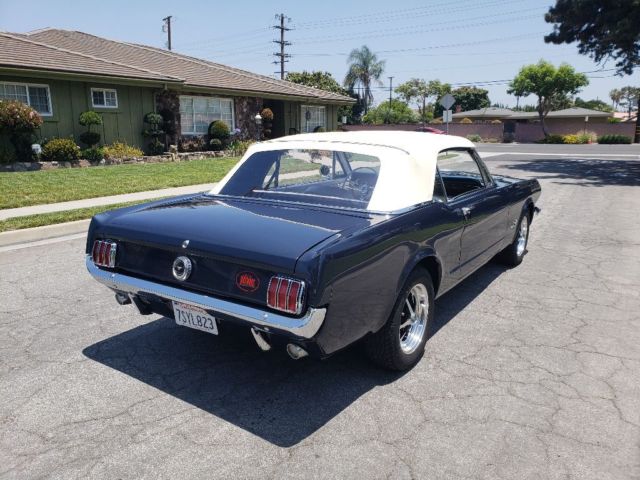 1965 Ford Mustang Convertible - photo 5