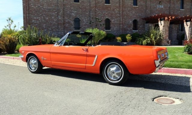 1965 Ford Mustang 1 OWNER 1965 MUSTANG CONVERTIBLE ORIGINAL INTERIOR - photo 3