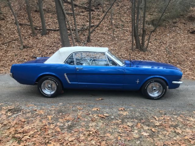 1965 Ford Mustang Convertible - photo 4