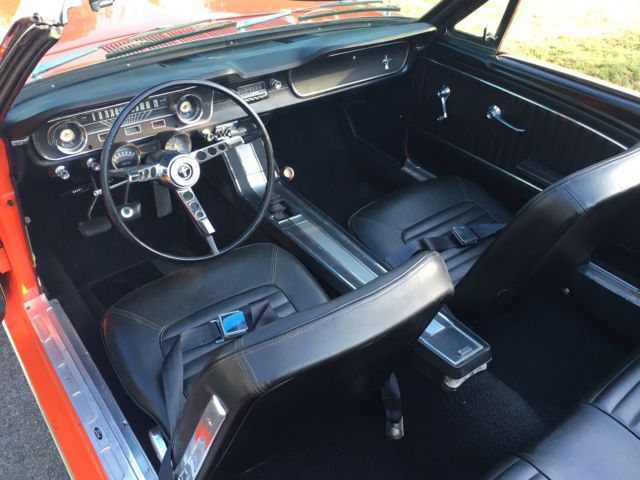 1965 Ford Mustang Convertible - photo 7