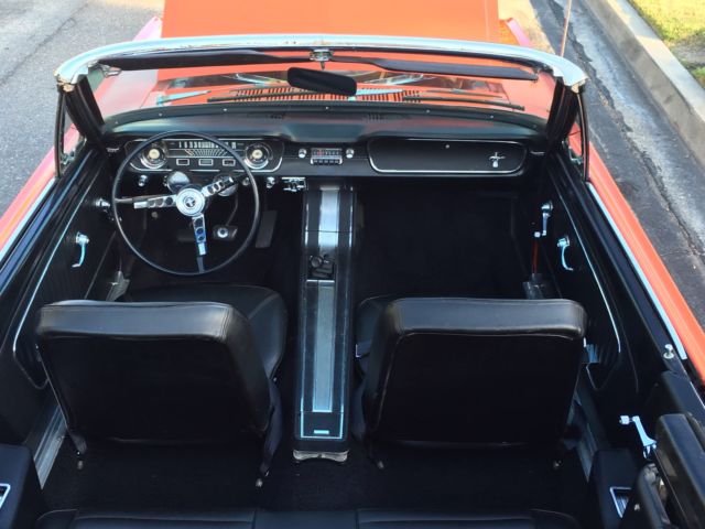 1965 Ford Mustang Convertible - photo 9