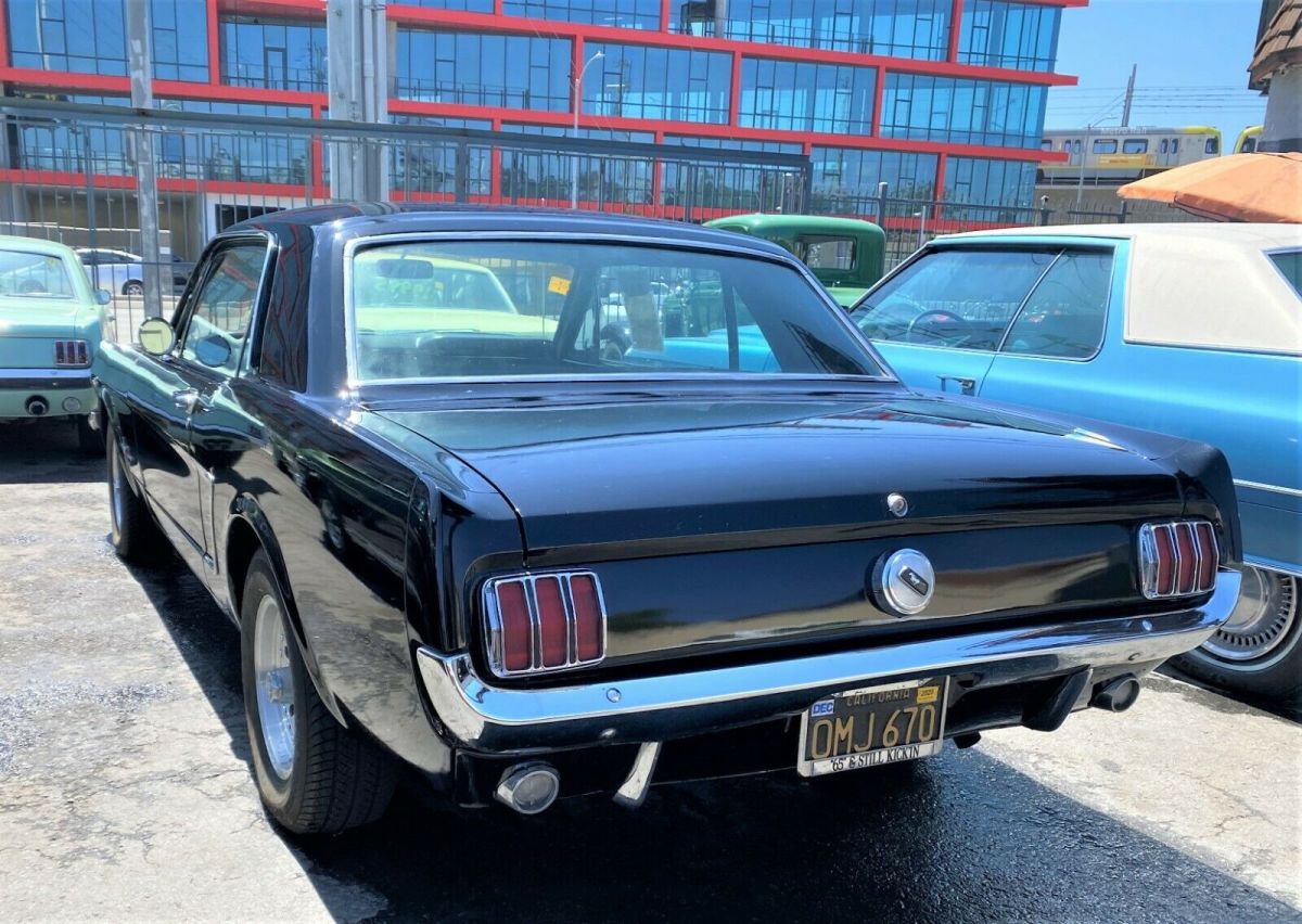 1965 Ford Mustang Coupe - photo 2