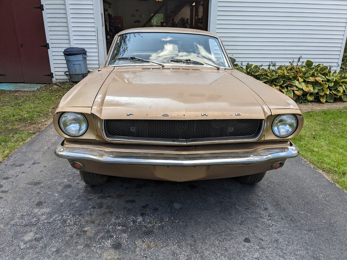 1965 Ford Mustang - photo 2